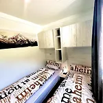 Luxcube 5 Apartment